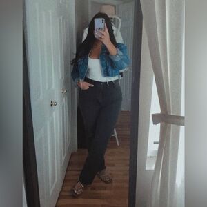 Abercrombie & Fitch Ultra High Rise Straight Jeans | Washed Black | Size 14 Reg